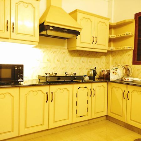 Hotel Jj Inn Kochi Ngoại thất bức ảnh