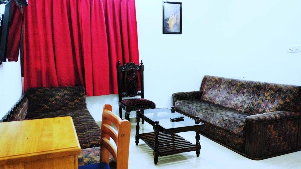 Hotel Jj Inn Kochi Ngoại thất bức ảnh